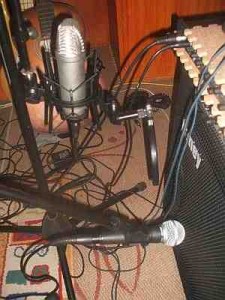 Positioning the microphone for recording the guitar amplifier